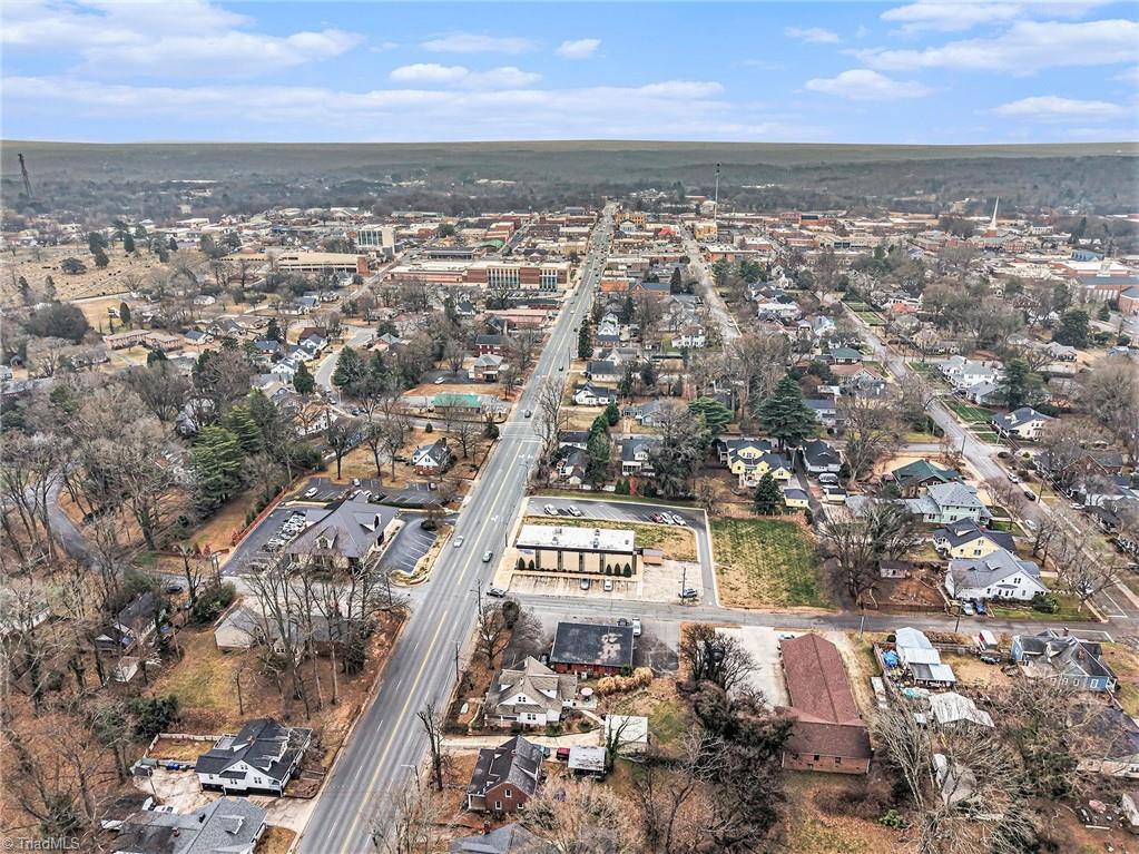 403 West Center Street Lexington, NC 27292 - Photo 43 of 46