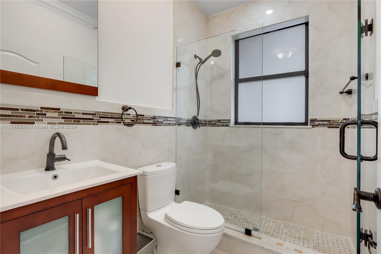 3231 Southwest 16th Terrace Miami, FL 33145 - Photo 24 of 32 Gallery Image 24