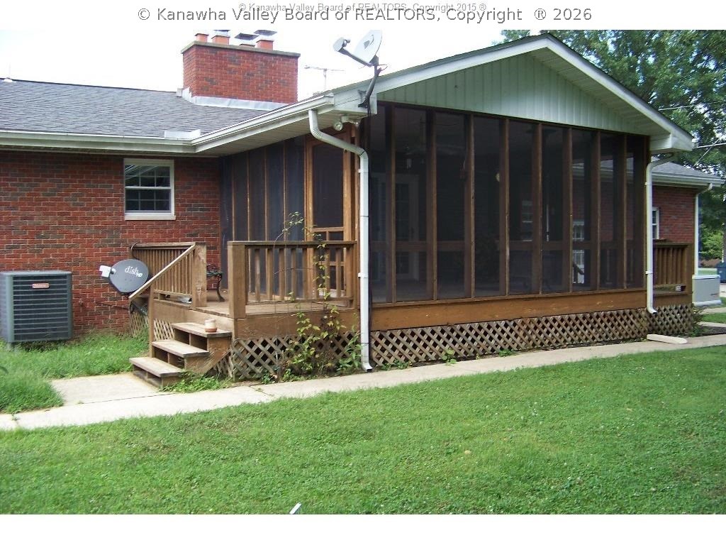 2350 Kirby Road Milton, WV 25541 - Photo 10 of 15 Gallery Image 10