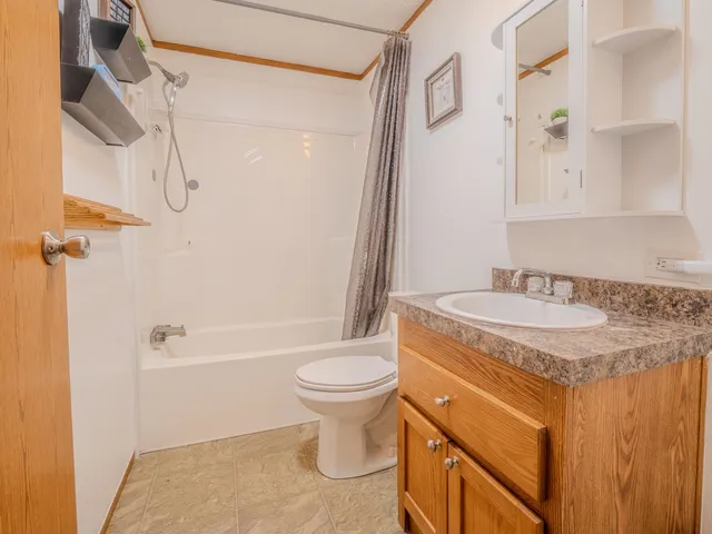 $305,000 | 865 Walker Mountain Road, Clarendon, VT 05759