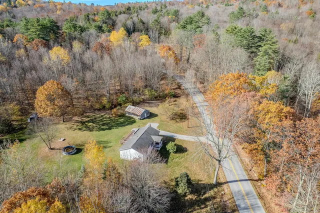 $305,000 | 865 Walker Mountain Road, Clarendon, VT 05759