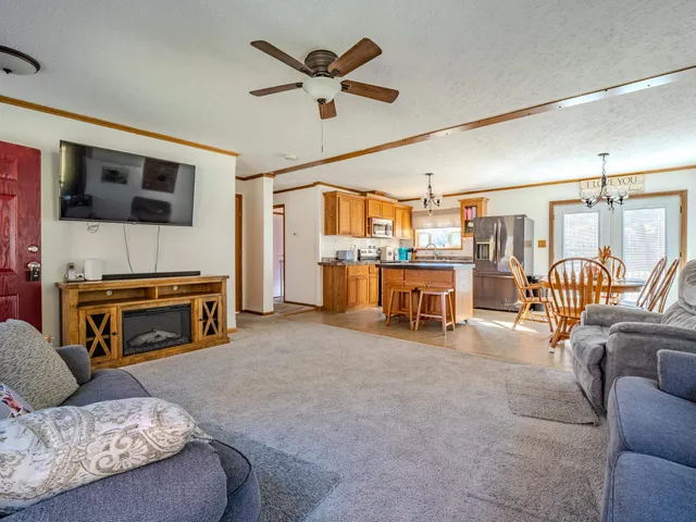 $305,000 | 865 Walker Mountain Road, Clarendon, VT 05759