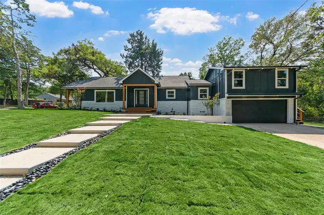 $3,000 | 1503 East Lakeview Drive, Dallas, TX 75216