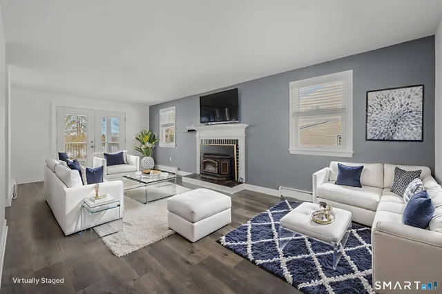 $489,900 | 31 Pegasus Drive, Groton, CT 06340