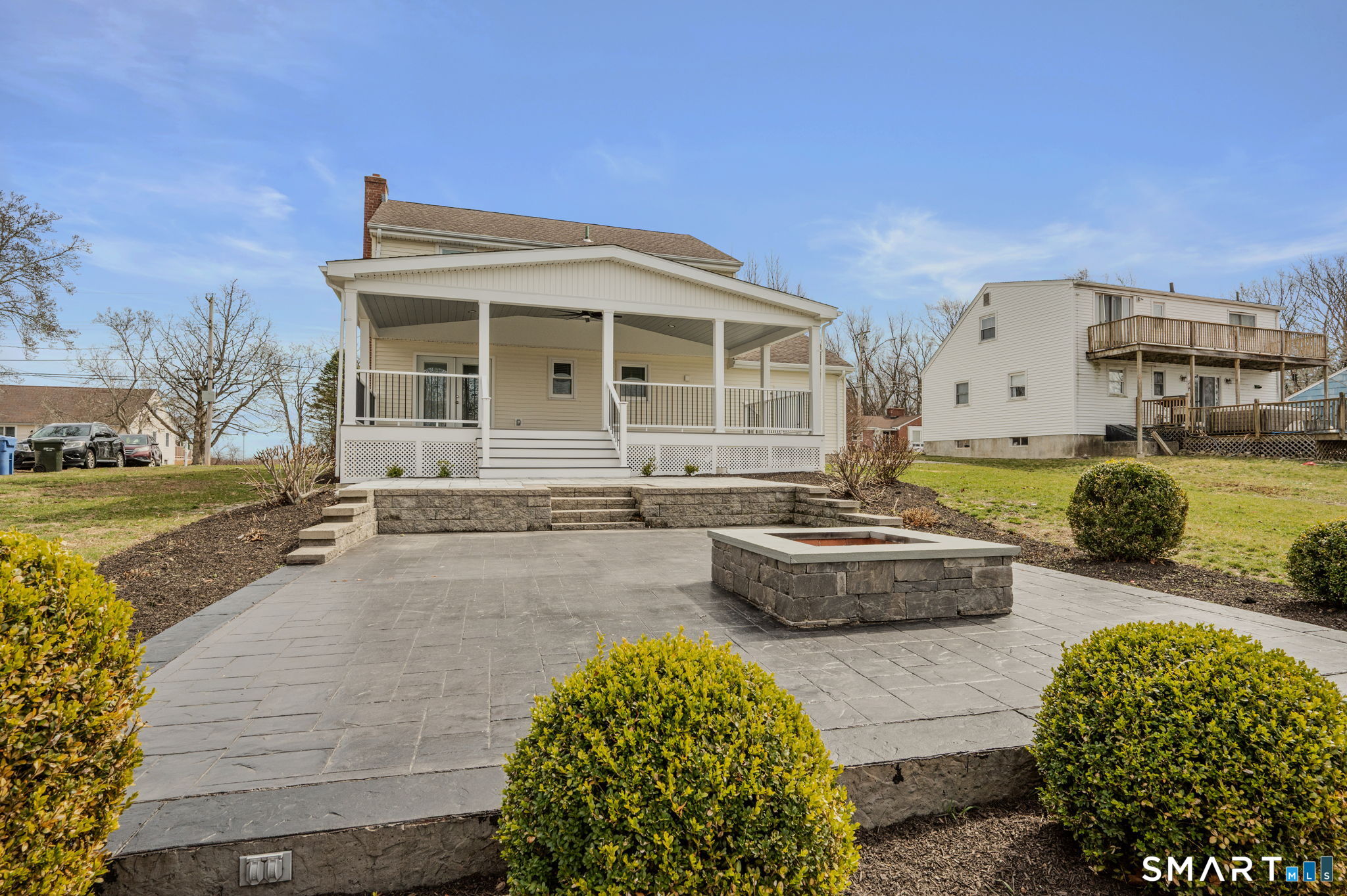 31 Pegasus Drive Groton, CT 06340 - Photo 2 of 37