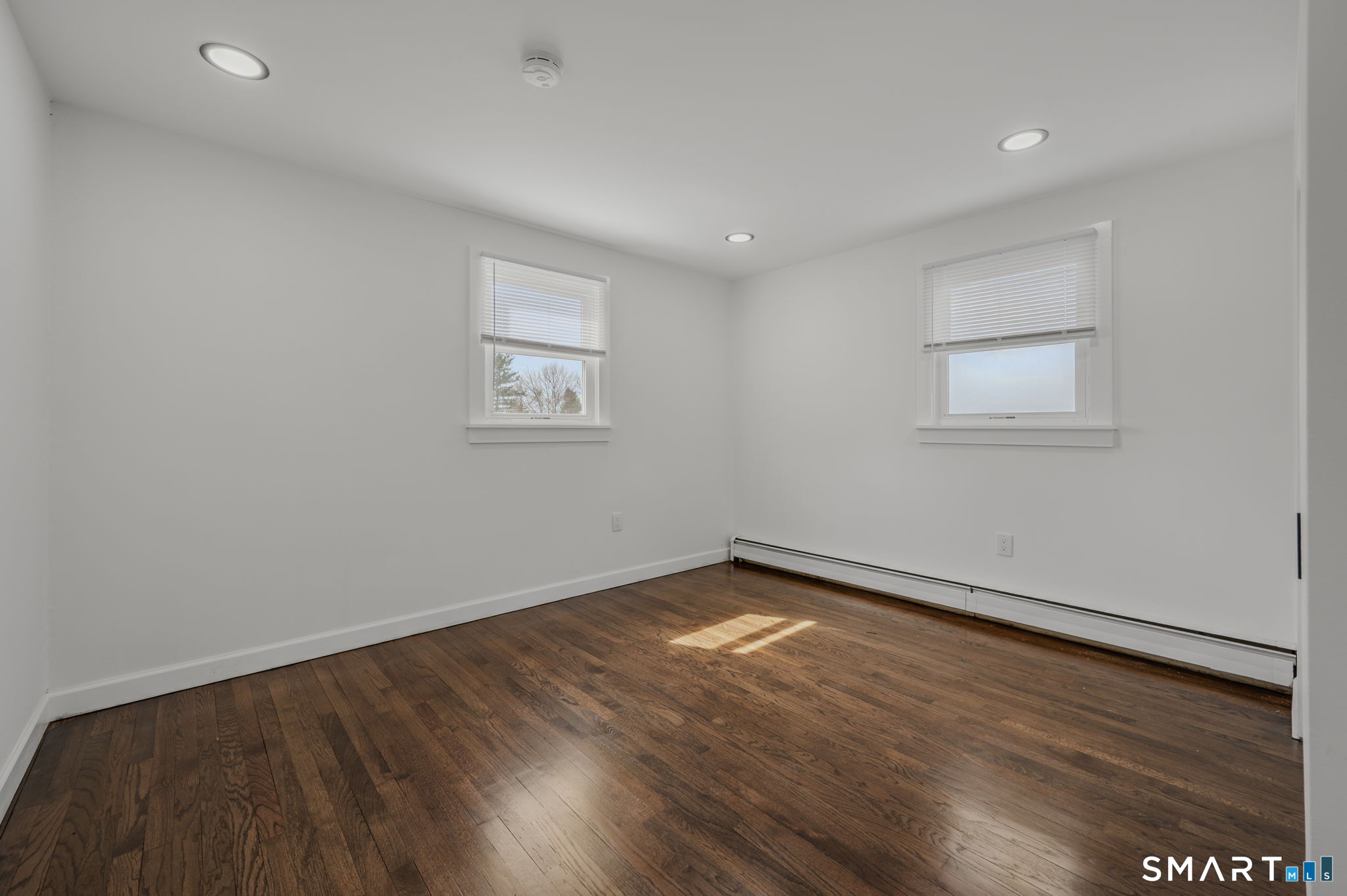 31 Pegasus Drive Groton, CT 06340 - Photo 28 of 37