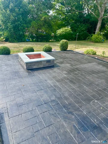 $489,900 | 31 Pegasus Drive, Groton, CT 06340