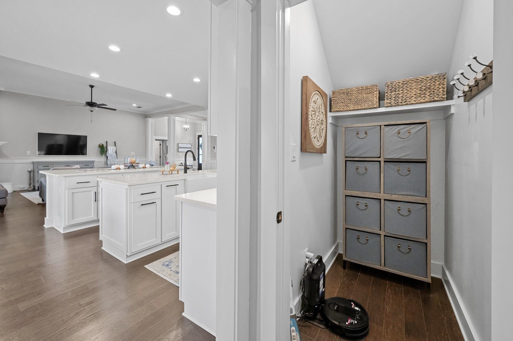 457 Fortune Drive Fairhope, AL 36532 - Photo 46 of 78 Mud Room