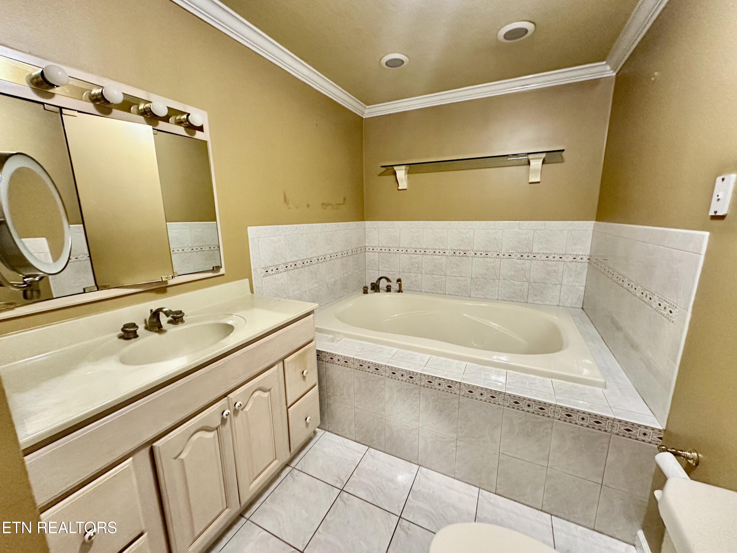 2219 Ridgecrest Drive Knoxville, TN 37918 - Photo 16 of 21 IMG_7345