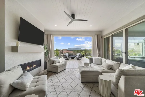 $2,485,000 | 2501 Presley Court, Camarillo, CA 93012