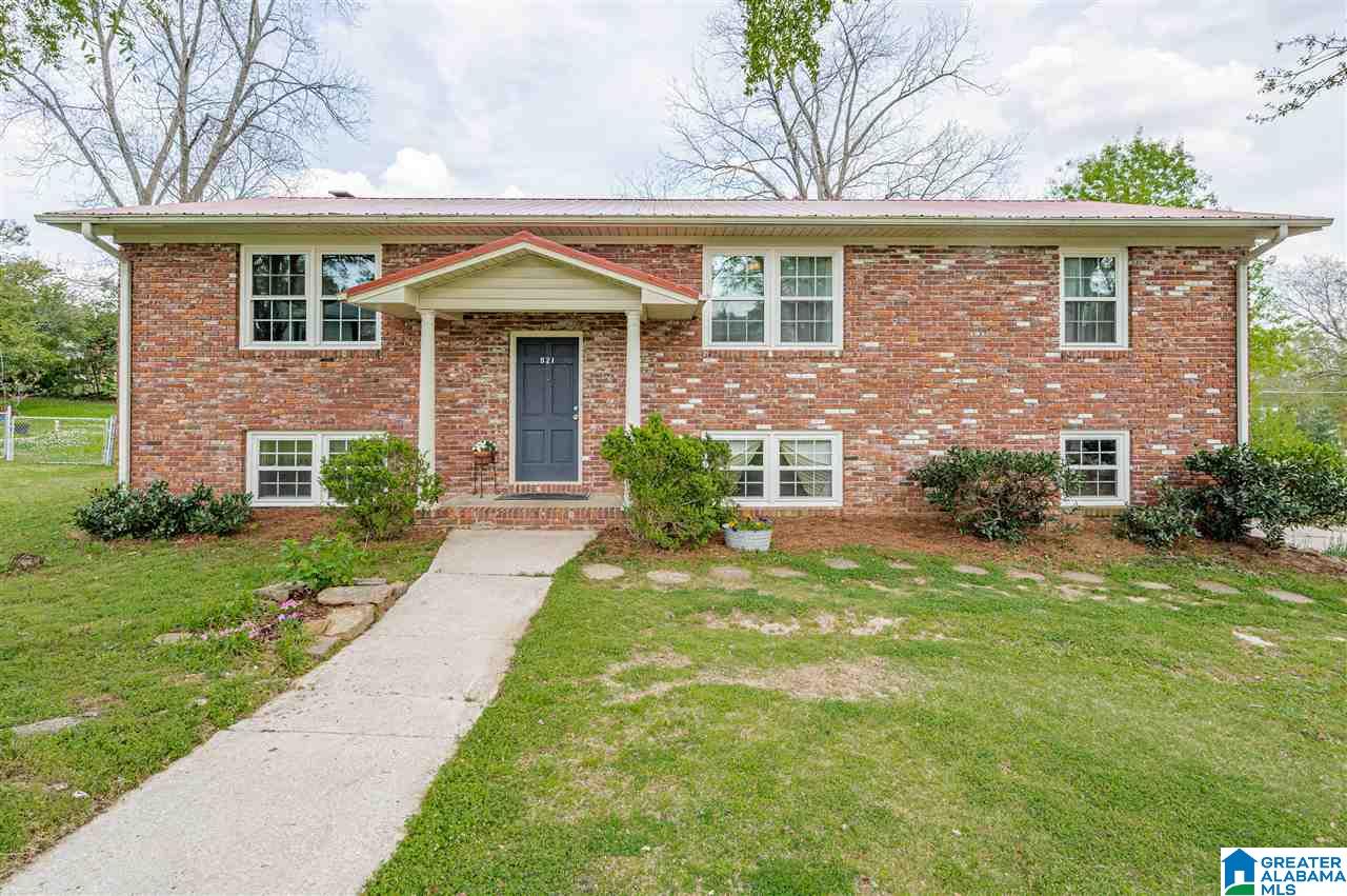 521 Rayburn Road Hoover, AL 35226 - Photo 2 of 47
