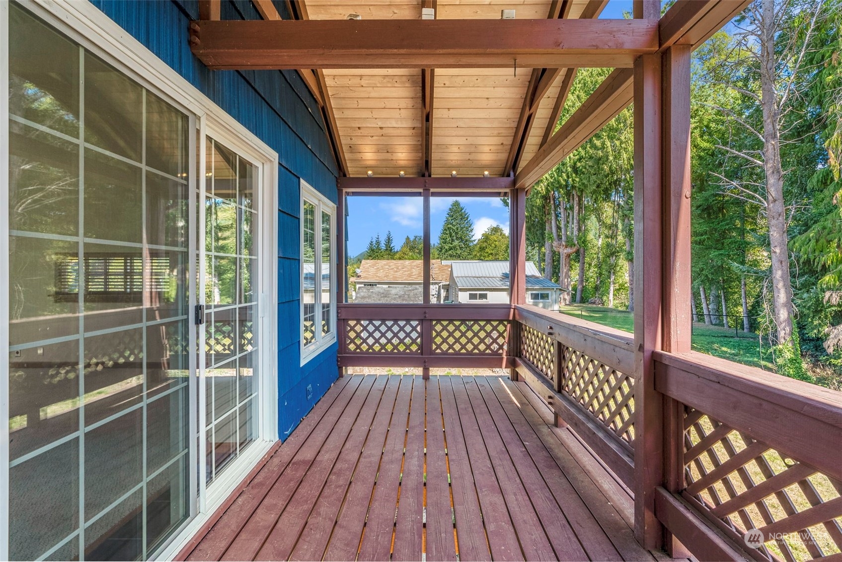 2140 Holcomb Loop Road Kelso, WA 98626 - Photo 28 of 35 Gallery Image 28