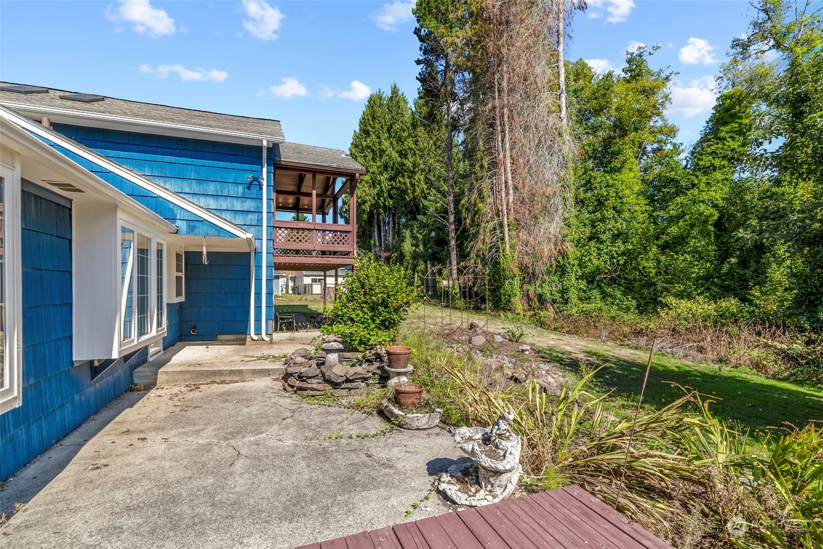 2140 Holcomb Loop Road Kelso, WA 98626 - Photo 31 of 35 Gallery Image 31