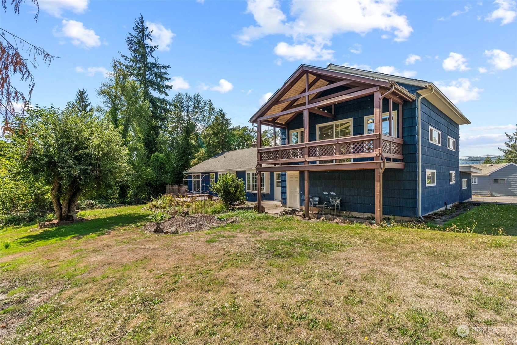 2140 Holcomb Loop Road Kelso, WA 98626 - Photo 32 of 35 Gallery Image 32