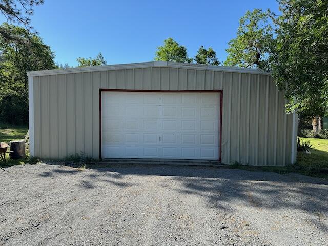 1795 Laurel Road Cave Junction, OR 97523 - Photo 16 of 23 IMG_6093