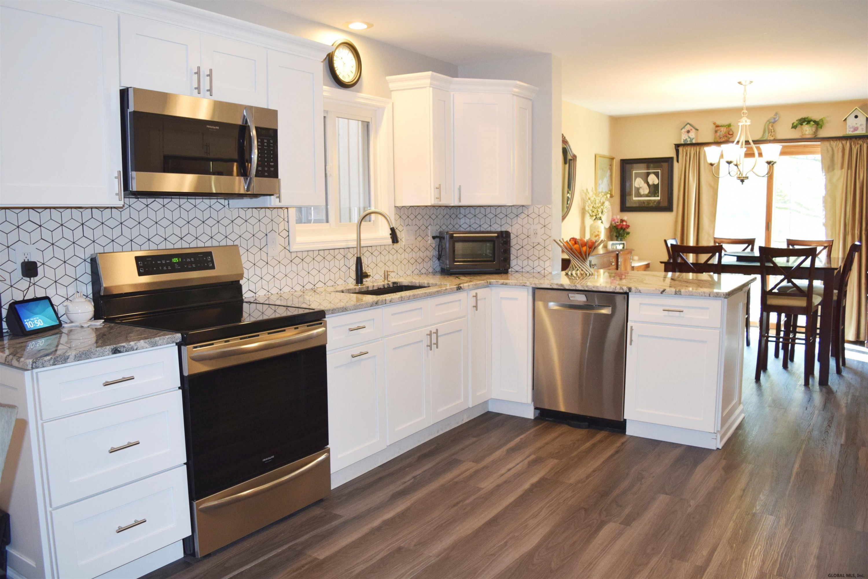 224 Harvard Road Colonie, NY 12189 - Photo 19 of 56 Photo 19