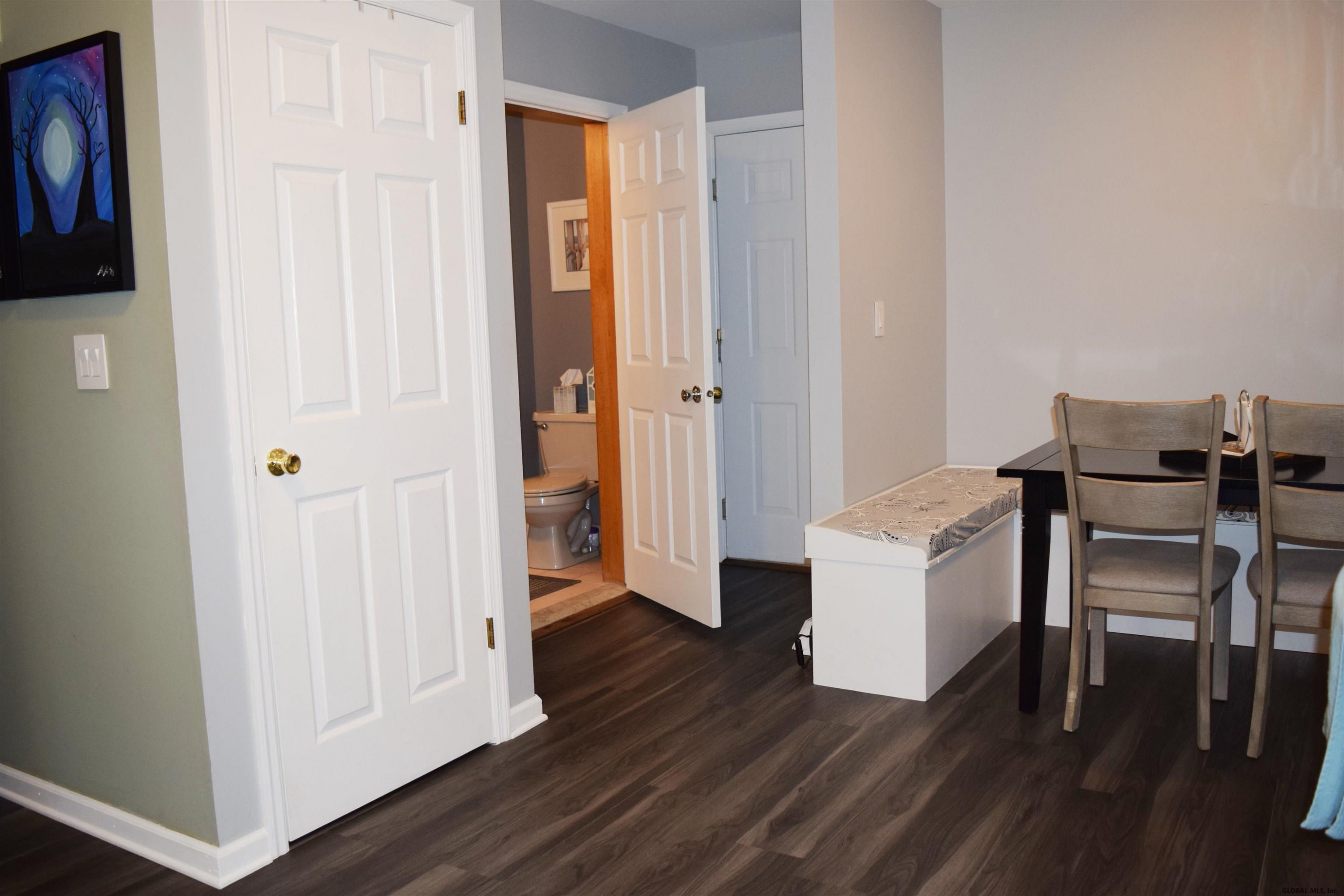 224 Harvard Road Colonie, NY 12189 - Photo 26 of 56 Photo 26