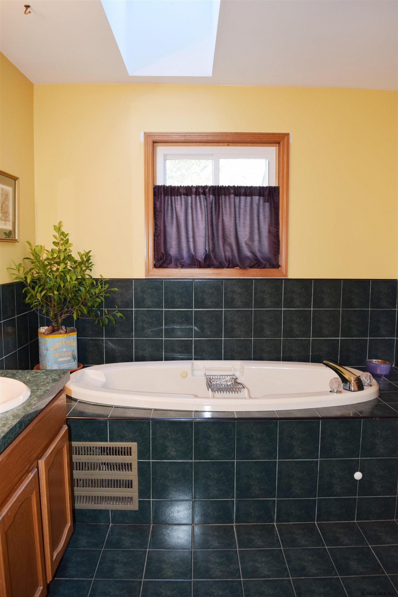 224 Harvard Road Colonie, NY 12189 - Photo 39 of 56 Photo 39