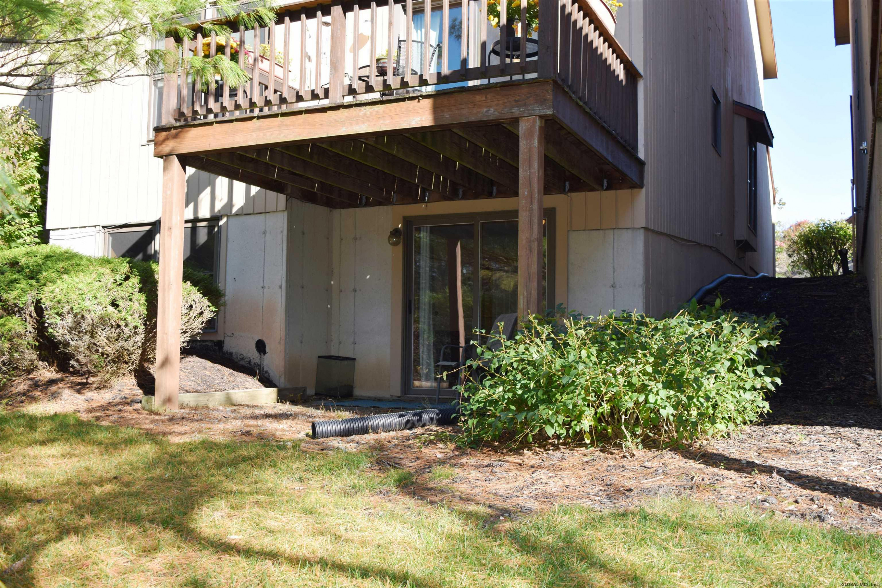 224 Harvard Road Colonie, NY 12189 - Photo 6 of 56 Photo 6
