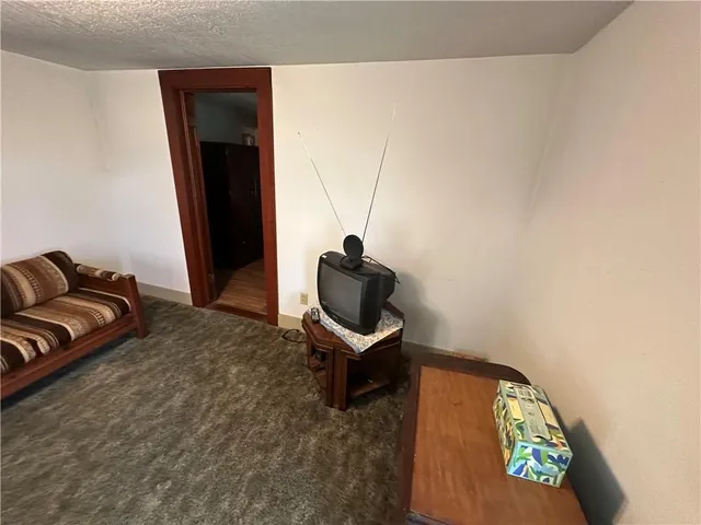 $45,000 | 12339 Highway 65, Cross Timbers, MO 65634