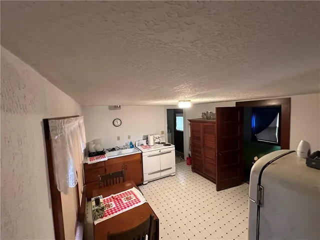 $45,000 | 12339 Highway 65, Cross Timbers, MO 65634