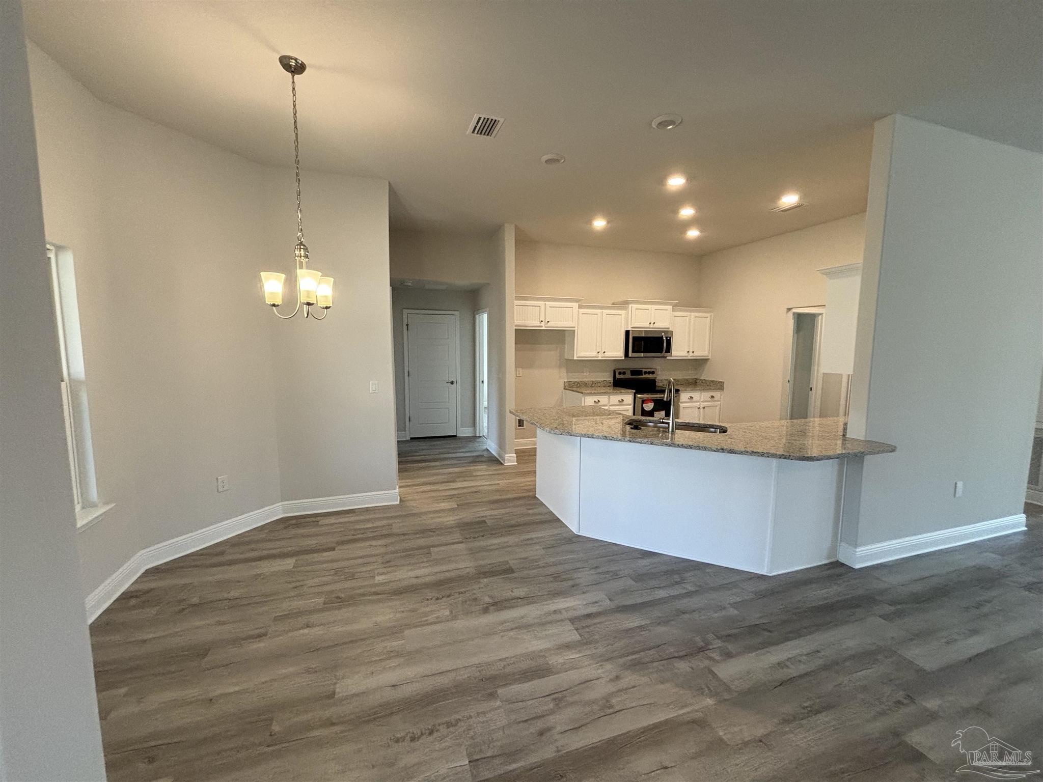 1815 Sunset Maple Road, Unit 29B Cantonment, FL 32533 - Photo 5 of 6