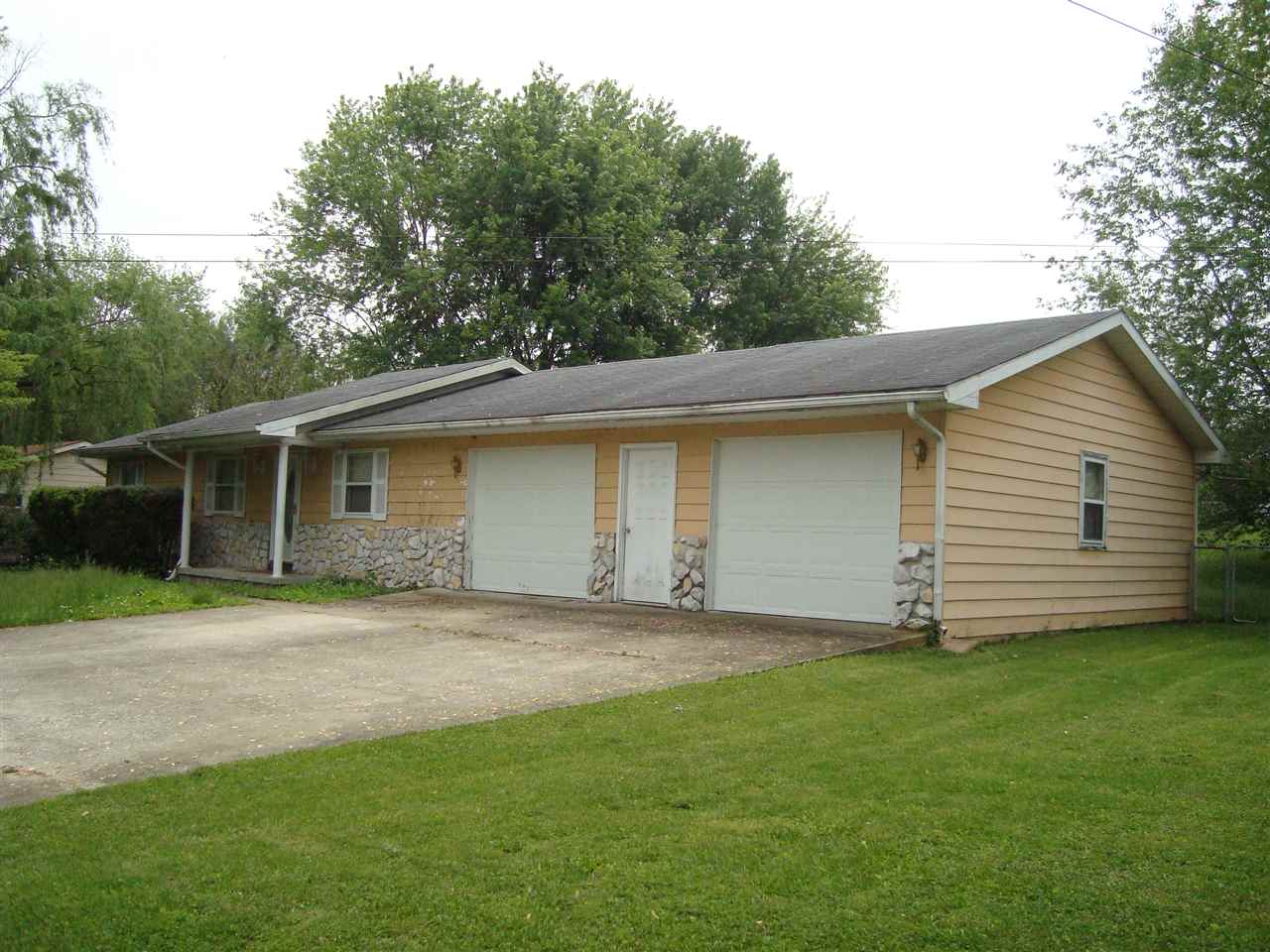 182 Yockey Road Mitchell, IN 47446 - Photo 3 of 3 Gallery Image 3