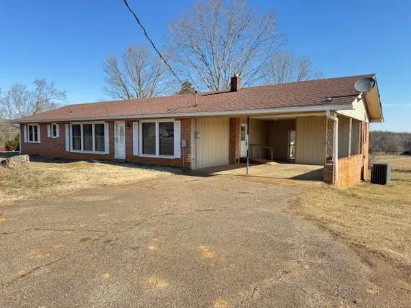 $258,900 | 1349 Lexington Highway, Loretto, TN 38469