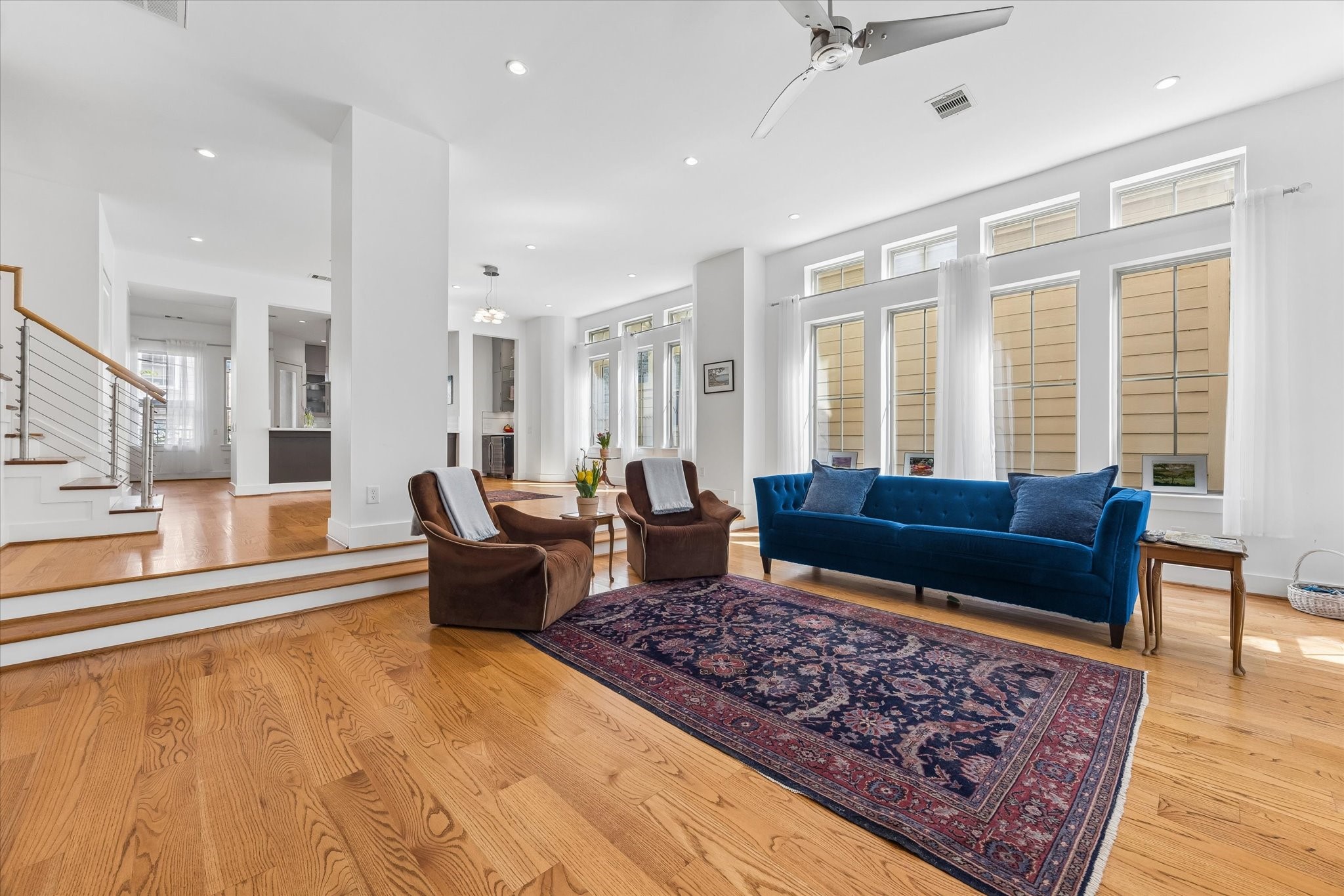 1518 West Clay Street Houston, TX 77019 - Photo 10 of 36 Second floor is open from living to dining, breakfast bar and kitchen/breakfast areas. Wonderful, high ceilinged, entertaining space.