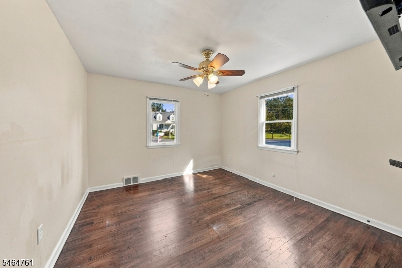 51 Diverty Road Pennington, NJ 08534 - Photo 27 of 48 Gallery Image 27