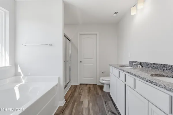 $470,849 | 1690 Hickory Meadows Drive, Knoxville, TN 37932