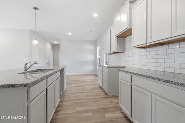$470,849 | 1690 Hickory Meadows Drive, Knoxville, TN 37932