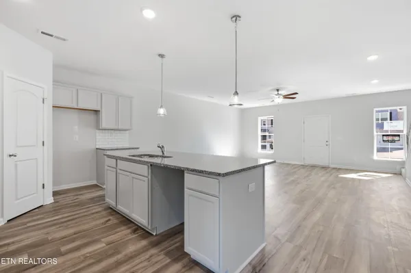 $470,849 | 1690 Hickory Meadows Drive, Knoxville, TN 37932