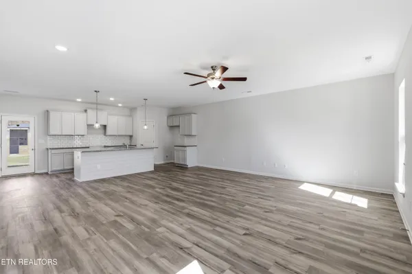 $470,849 | 1690 Hickory Meadows Drive, Knoxville, TN 37932