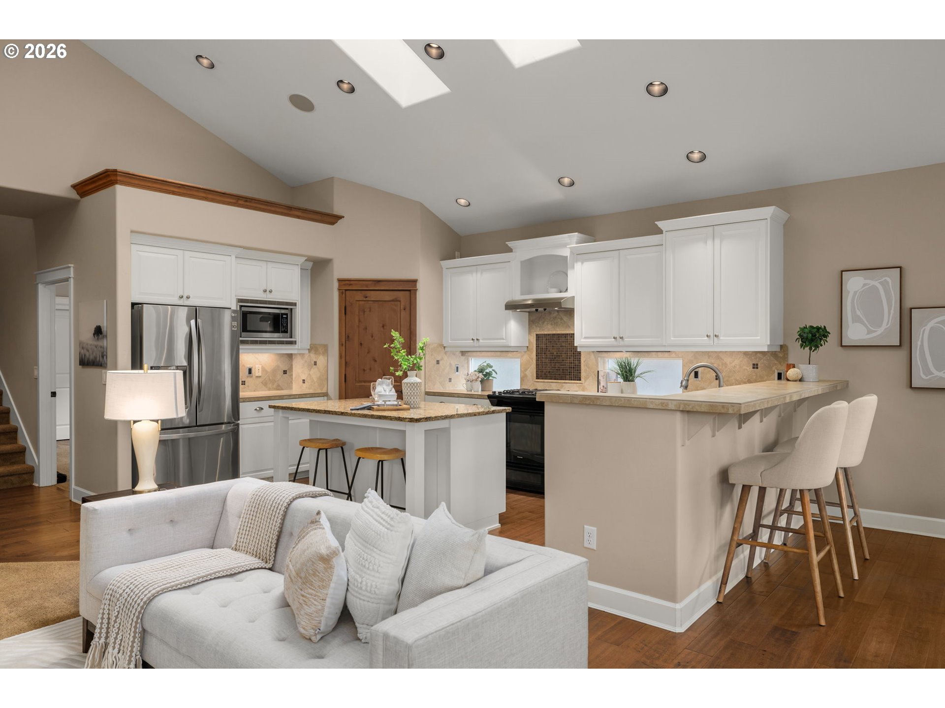 12932 Southwest Sevilla Avenue Portland, OR 97223 - Photo 11 of 45