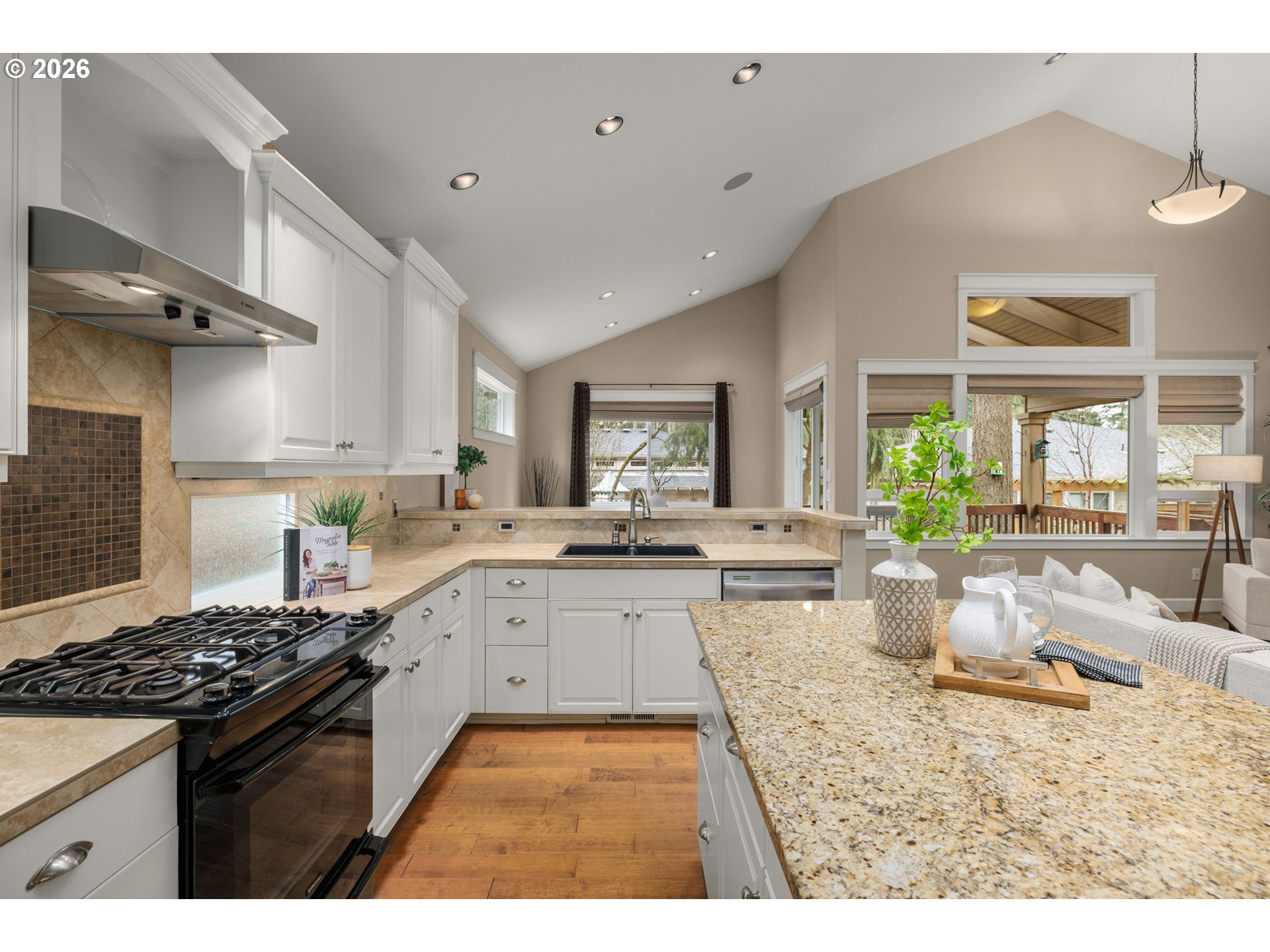 12932 Southwest Sevilla Avenue Portland, OR 97223 - Photo 13 of 45