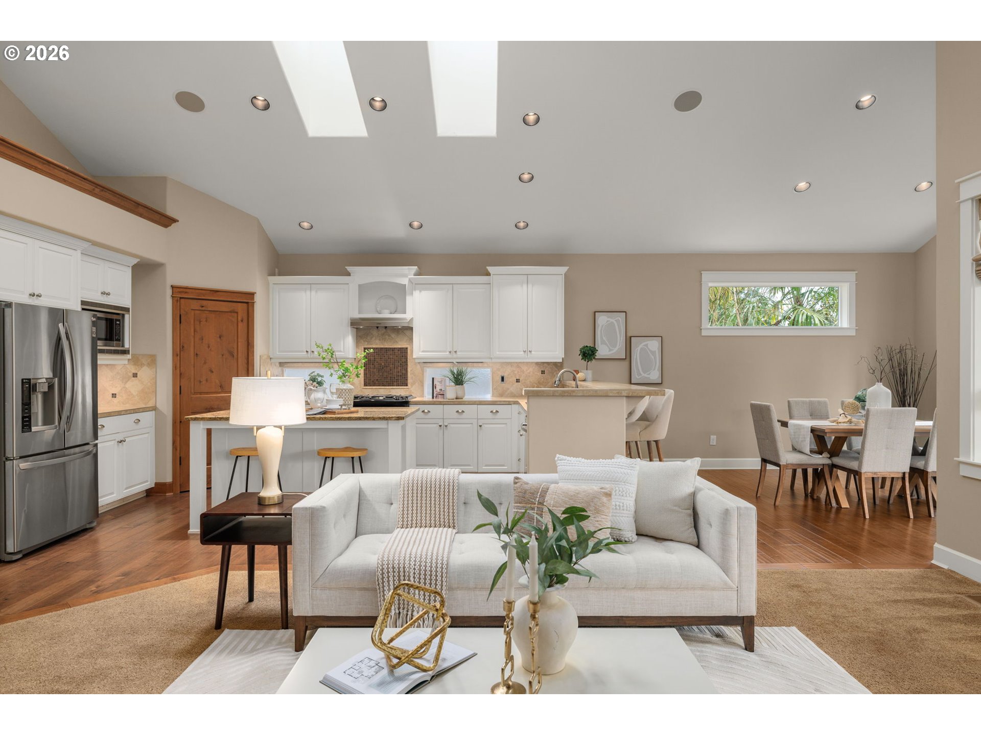 12932 Southwest Sevilla Avenue Portland, OR 97223 - Photo 10 of 45