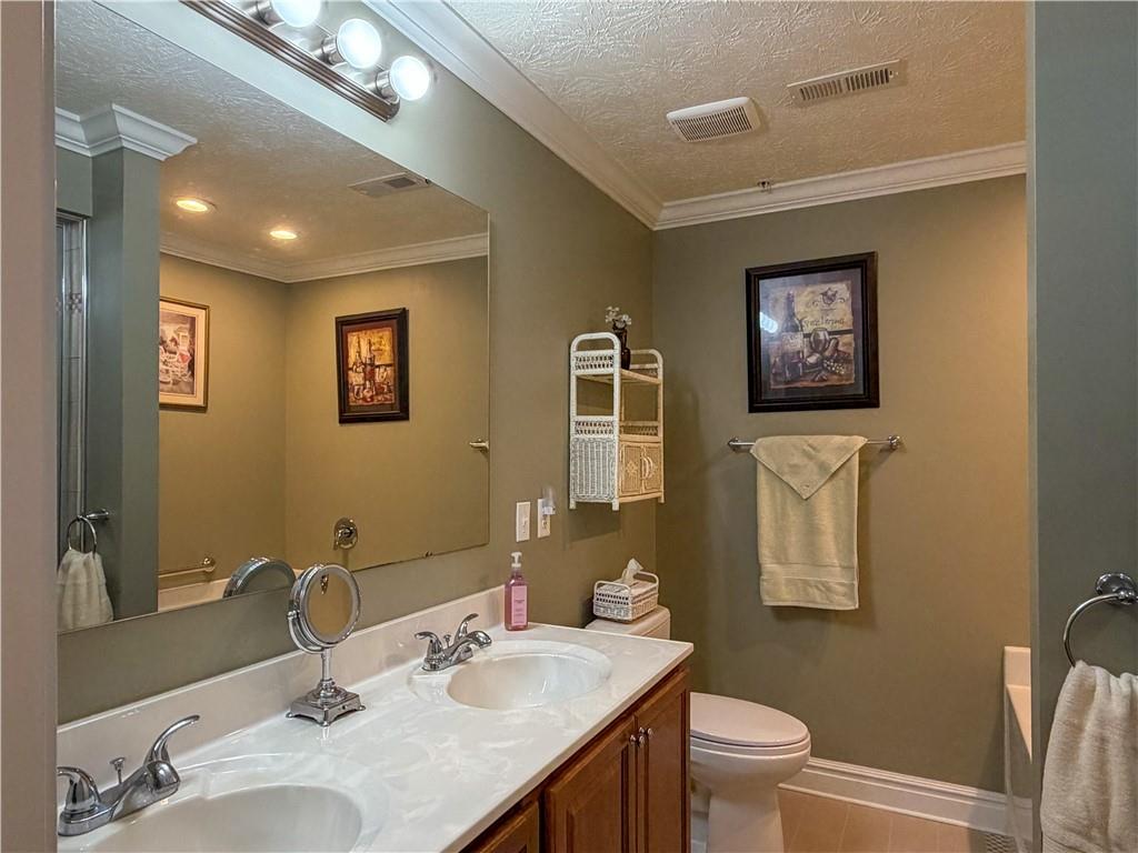 105 Raven Circle Sarver, PA 16055 - Photo 14 of 31