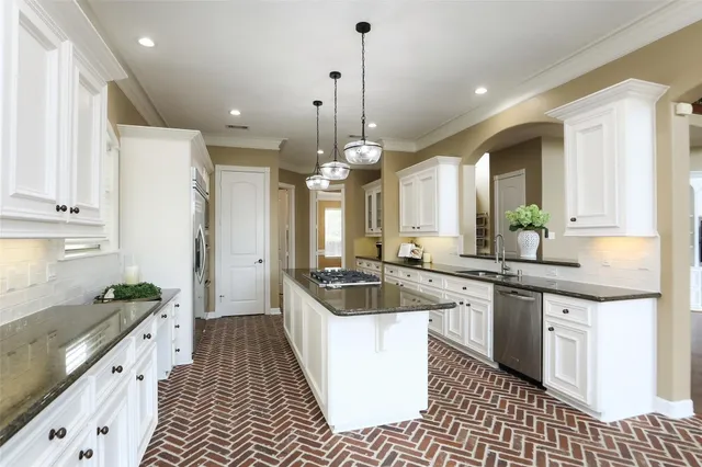 $6,500 | 13810 Nathan Ridge Lane, Cypress, TX 77429