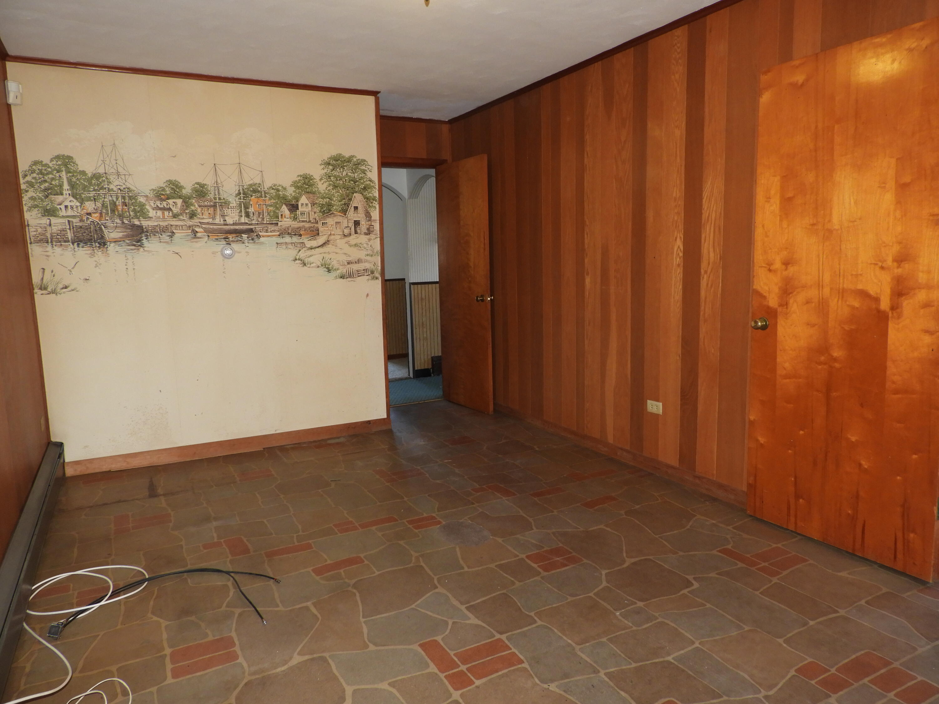 453 Tom Miller Road Plattsburgh, NY 12901 - Photo 13 of 35 DSCN3606