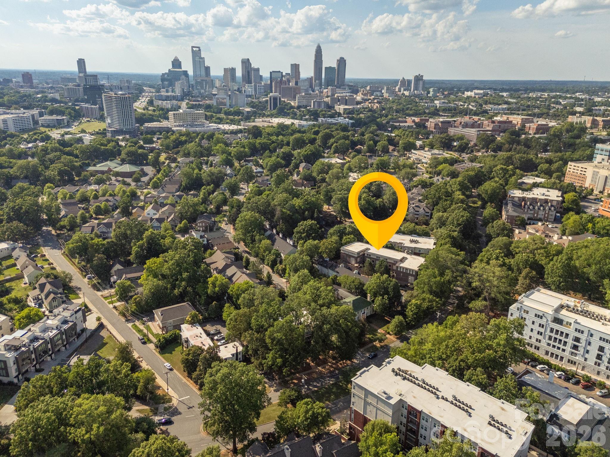 420 Queens Road, Unit 10 Charlotte, NC 28207 - Photo 30 of 39