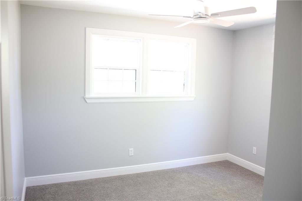 2627 William Allen Road Burlington, NC 27217 - Photo 6 of 10