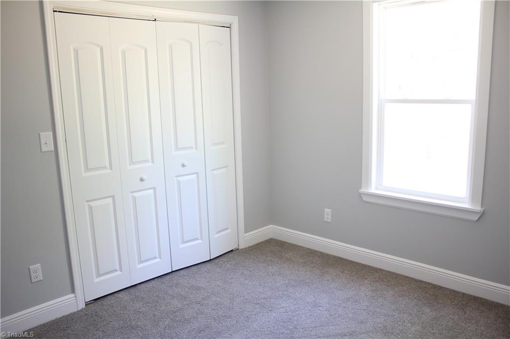 2627 William Allen Road Burlington, NC 27217 - Photo 7 of 10