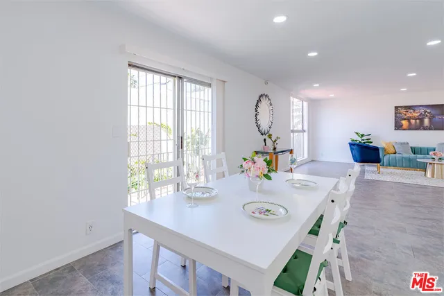 $4,695 | 1017 South Bedford Street, Unit 2, Los Angeles, CA 90035