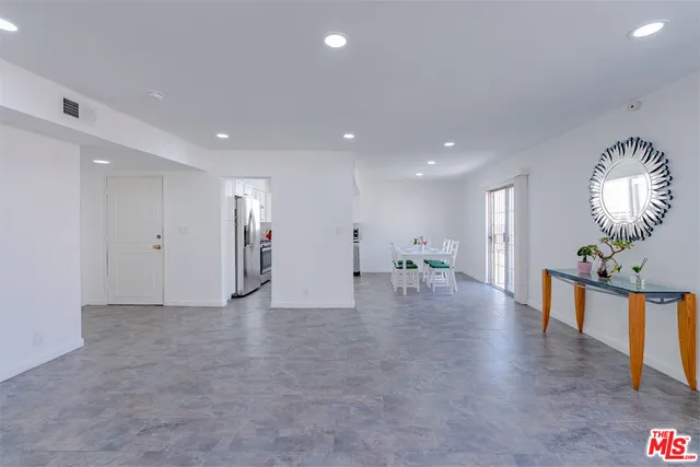 $4,695 | 1017 South Bedford Street, Unit 2, Los Angeles, CA 90035