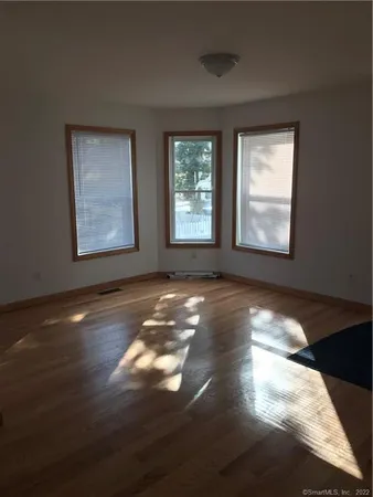 $2,850 | 32 Cambridge Avenue, Milford, CT 06460