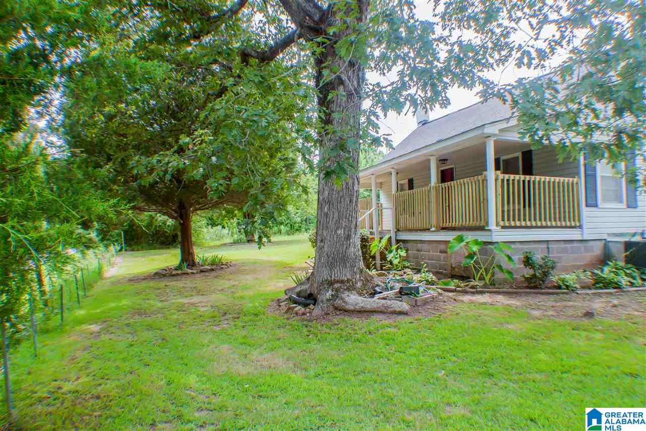 1683 Corner Road Hayden, AL 35079 - Photo 4 of 46