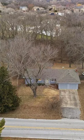 $345,000 | 5016 Northwest Linden Road, Kansas City, MO 64151