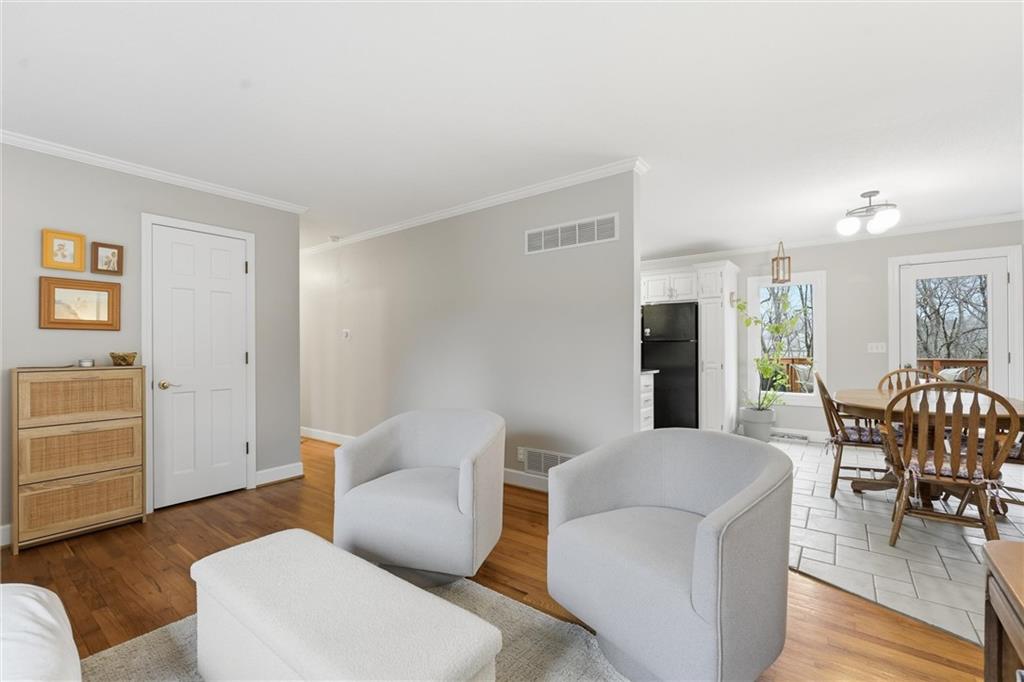 5016 Northwest Linden Road Kansas City, MO 64151 - Photo 6 of 27