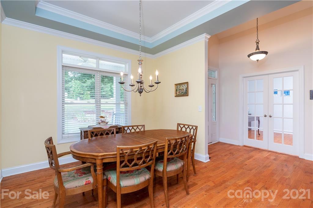 733 Flamingo Road Clover, SC 29710 - Photo 5 of 48 a dining room with furniture and window